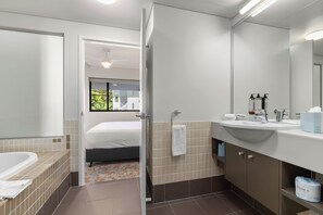 Apartment, 2 Bedrooms | Bathroom | Shower, free toiletries, hair dryer, towels