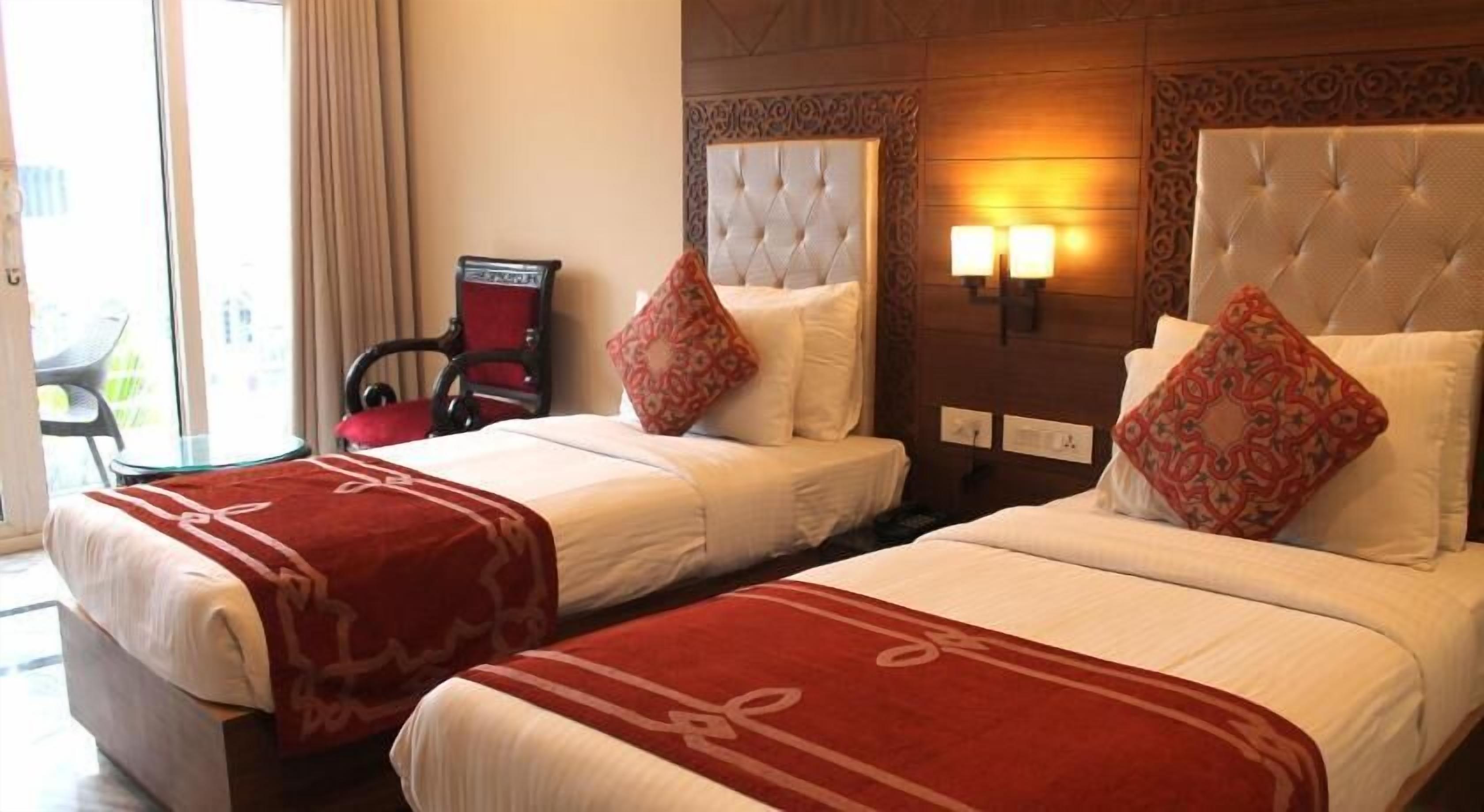 In-room safe, free WiFi, wheelchair access