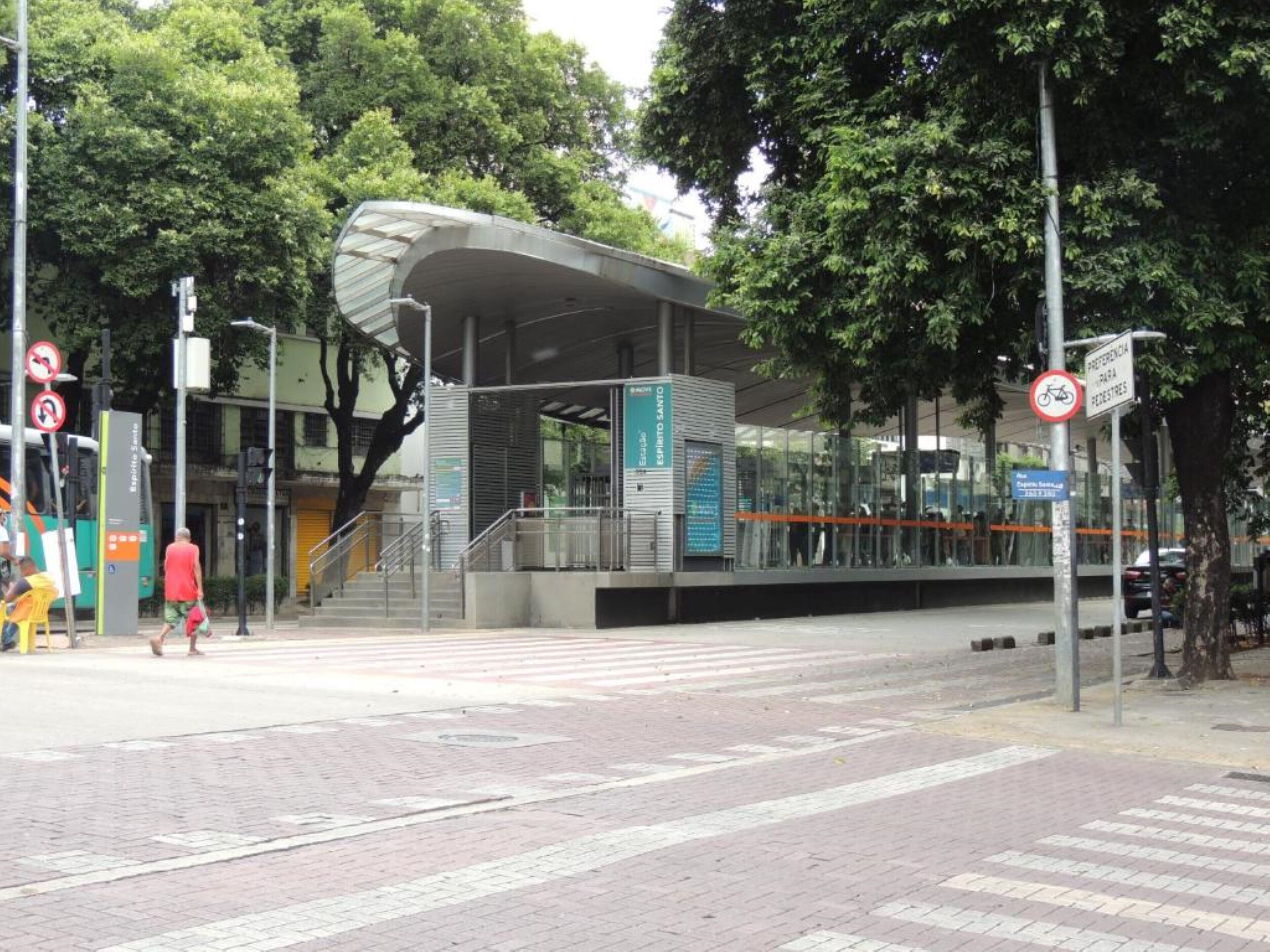 Foto - Hotel Esplanada Belo Horizonte - Proximo a Estacao de Trem