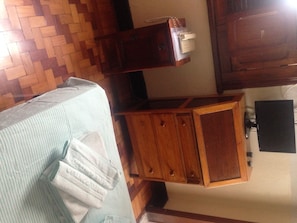 Standard Double Room | Desk, free WiFi
