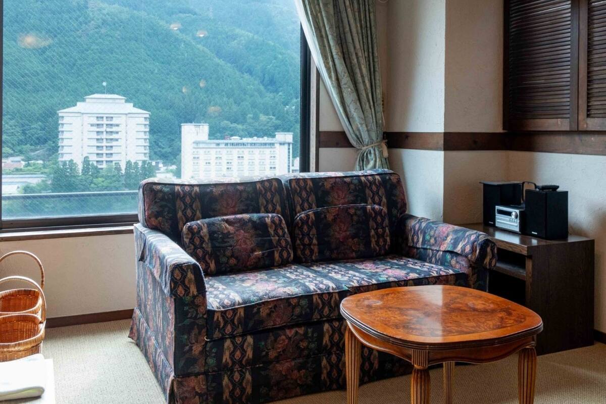 1 bedroom, in-room safe, individually decorated, individually furnished