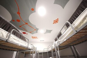 Shared Dormitory (1) | Down duvets, laptop workspace, free WiFi, bed sheets