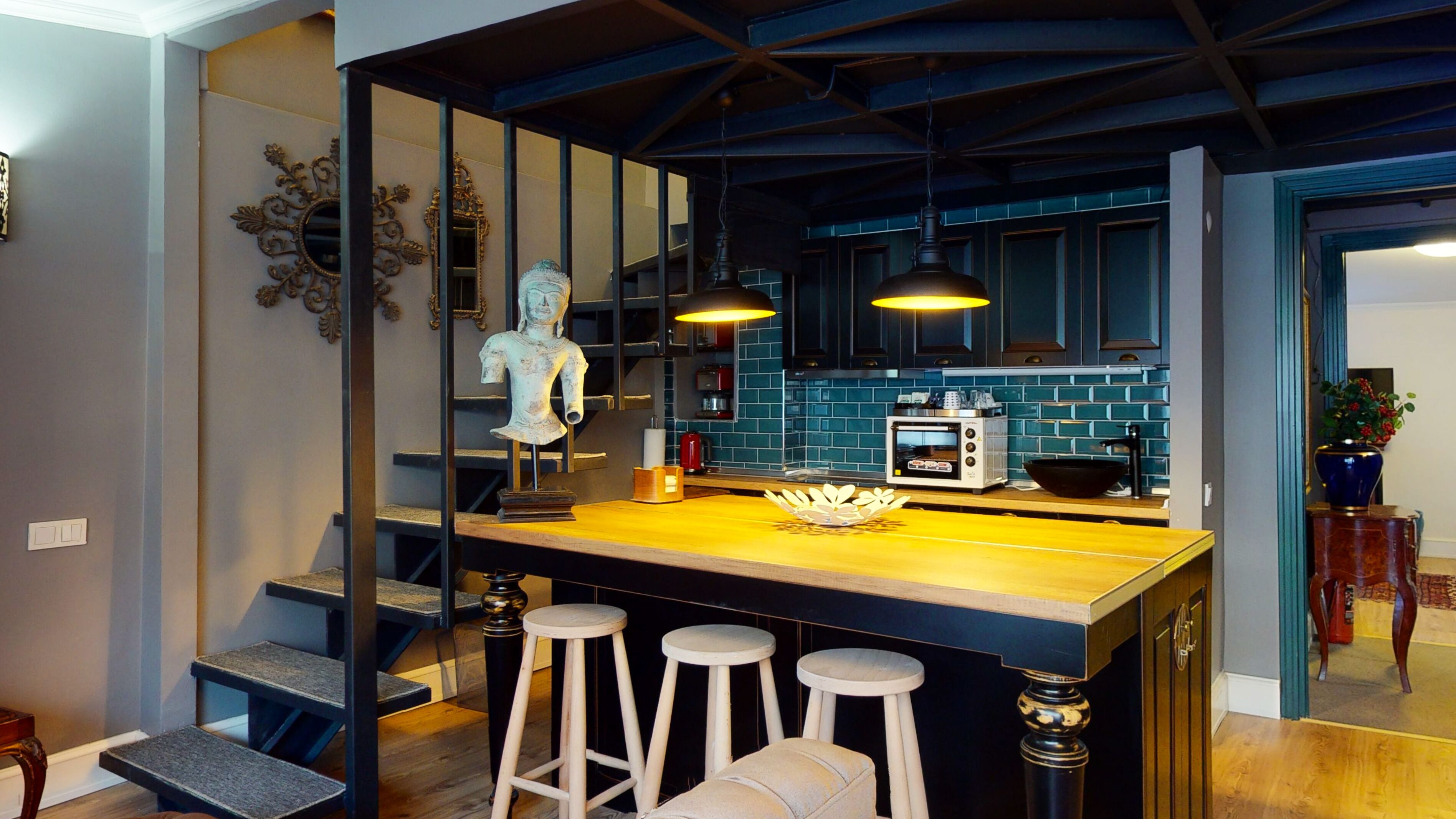 city penthouse, 1 bedroom, balcony, city view | private kitchen | mini-fridge, microwave, espresso maker, coffee/tea maker