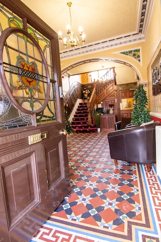 Trivelles Park Hotel