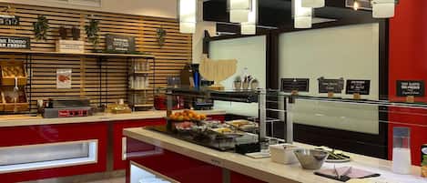 Daily buffet breakfast for a fee