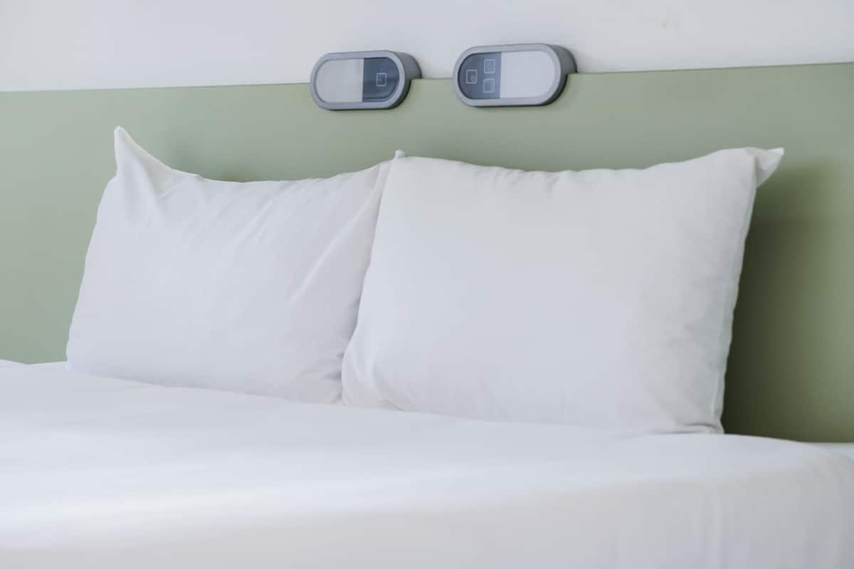 Frette Italian sheets, in-room safe, desk, cots/infant beds