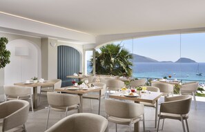 Breakfast area - VOI Colonna Village (Golfo Aranci)