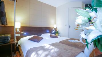 Luxe beddengoed, gratis babybedden, gratis wifi, beddengoed