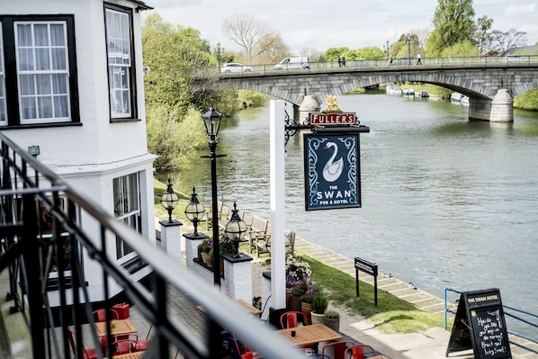 View from property - The Swan Hotel (Staines)