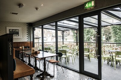 The Drayton Court Hotel