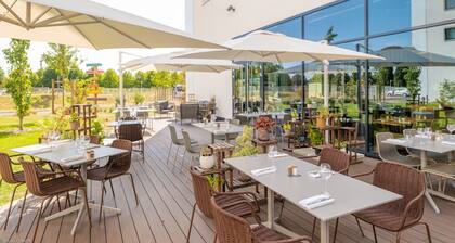 Holiday Inn Paris CDG Airport by IHG