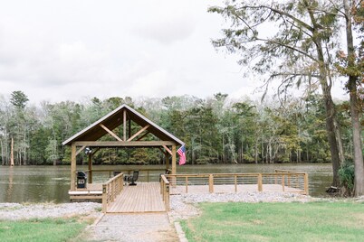 Studio style Cabana on the river