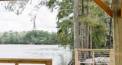 Studio style Cabana on the river