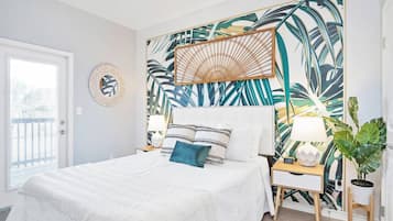 4 bedrooms, desk, iron/ironing board, free WiFi