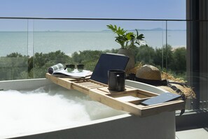 Executive Ocean | Beach/ocean view