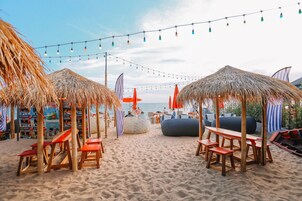 Beach bar