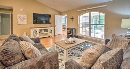 Holiday Island Home: Fire Pit & Boat Parking!