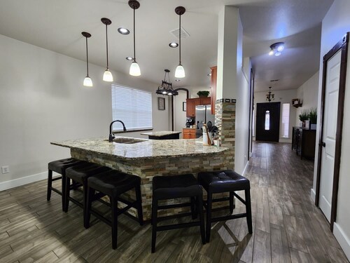 AT&T Stadium, World cup 2026, DFW Airport, and Private pool!