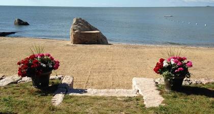 Available July 1, 2025 2 week or monthly.