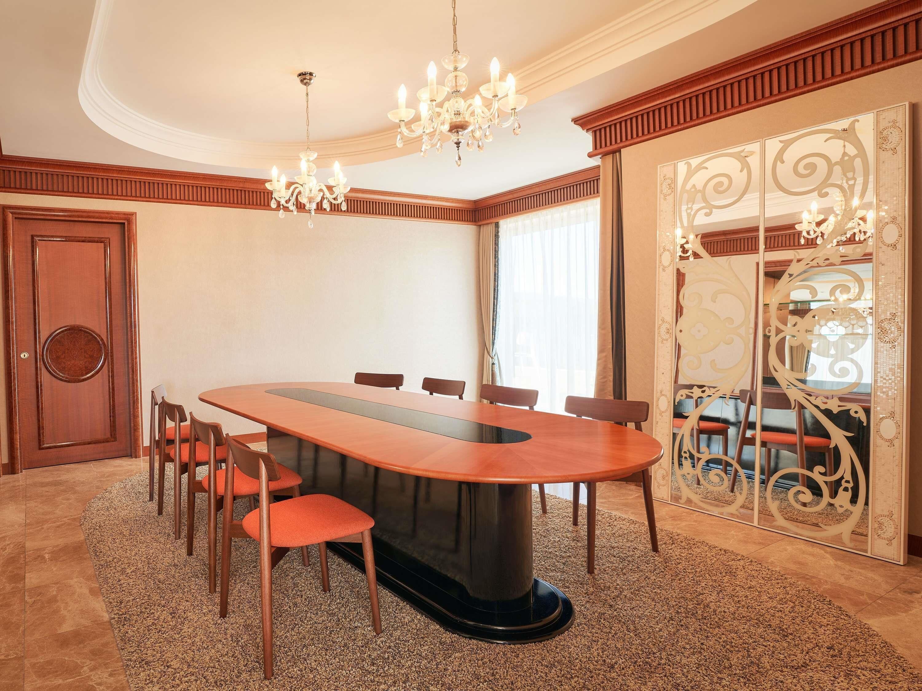 In-room safe, desk, blackout drapes, soundproofing