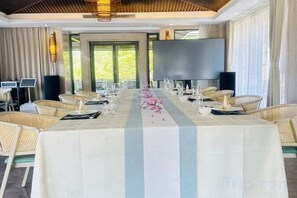 Ảnh chưa phân loại, 5 trong số 62 ảnh, nút