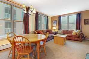 TV, fireplace, DVD player