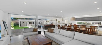 North Avoca Chill Out - Beachside Haven