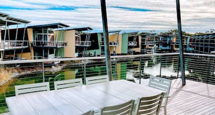 Villa 95, South Shores Resort Normanville - with lagoon view, pool/beach access!