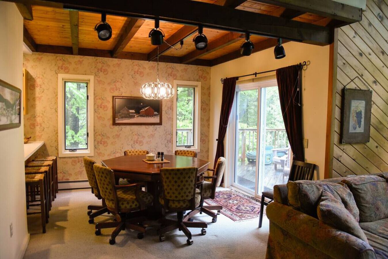 TV, fireplace, video games