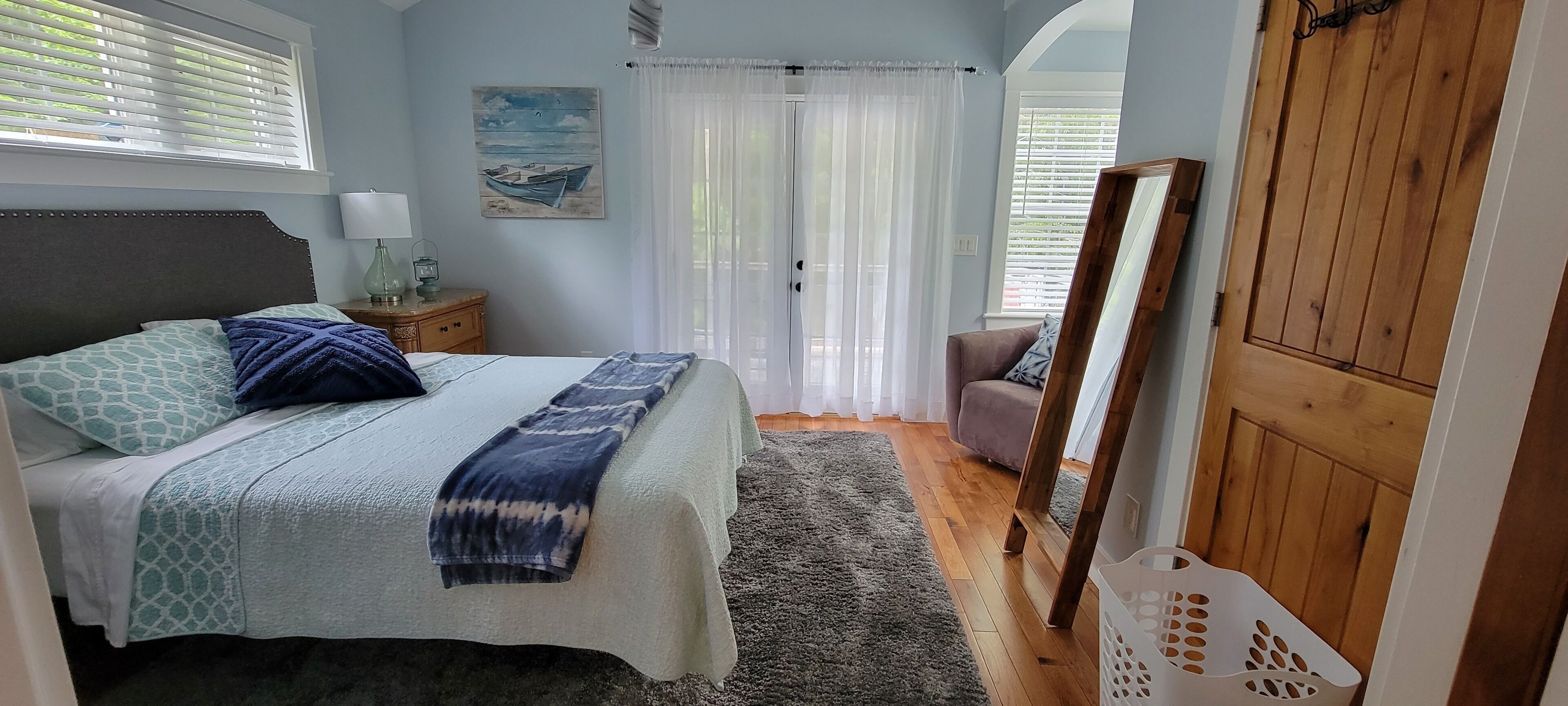 1 bedroom, iron/ironing board, WiFi (free), bed sheets