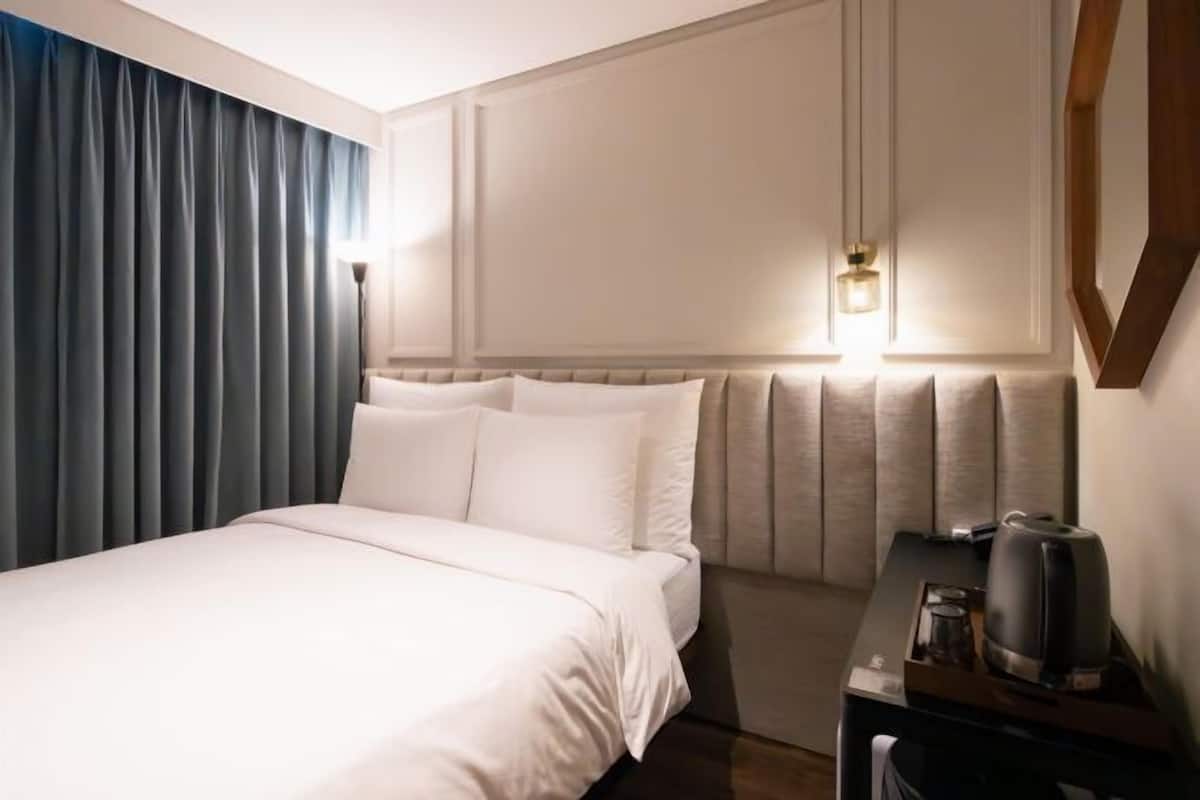 1 bedroom, premium bedding, down duvets, pillow-top beds