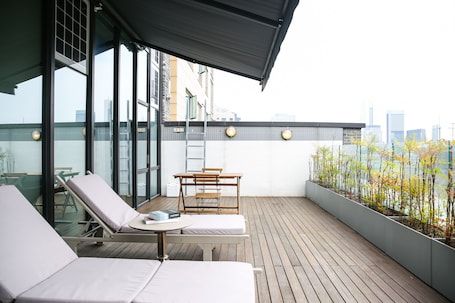 1 bedroom, premium bedding, down duvets, pillow-top beds