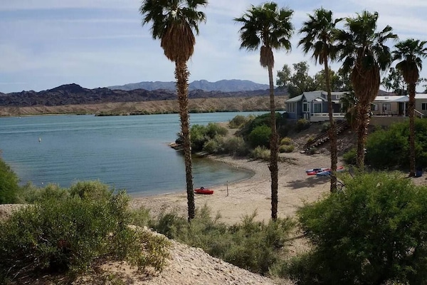 Playa en los alrededores