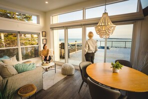 Interior - Comfy Seaside Cabana . Hot Tub, Sauna and All Weather Domes - Private (South Shore)