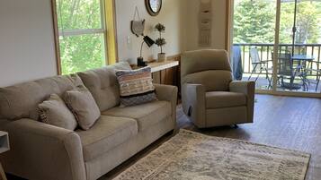 Smart-tv, pejs, bøger