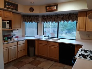 Fridge, microwave, oven, dishwasher