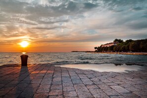 Beach - Unique studio apartment (Zadar)