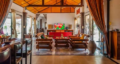 Natural Retreat next to SinghPark&WhiteTemple 4BR