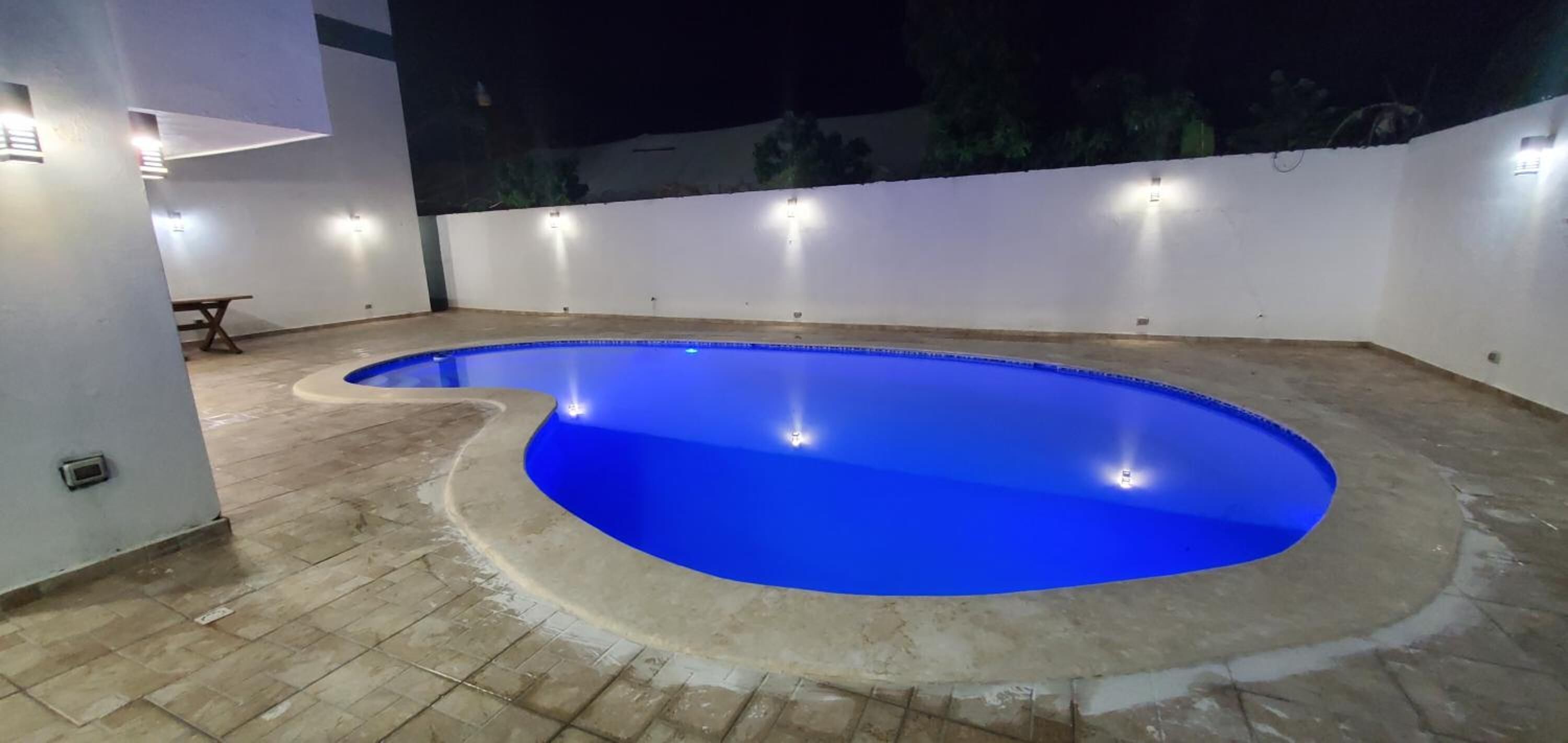 outdoor pool, pool loungers