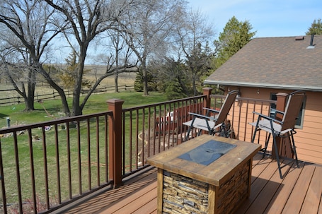 Terrace/patio. Spacious Farm Stay