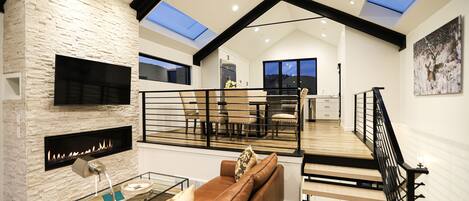 Téléviseur connecté, foyer, chaßne audio