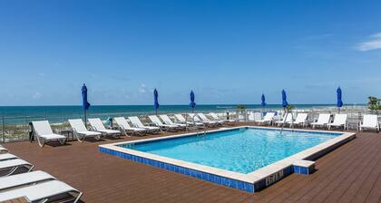 Winter Monthly Available | Golf Cart Included | Pet Friendly | Beach Club | Free Golf |Pools |Tennis