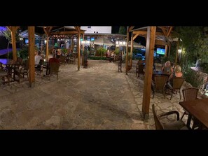 Outdoor dining - Rustic and Spacious Studio by the beach (Pefki)