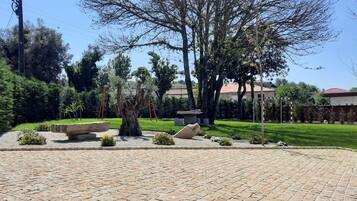 Enceinte de lâhĂ©bergement