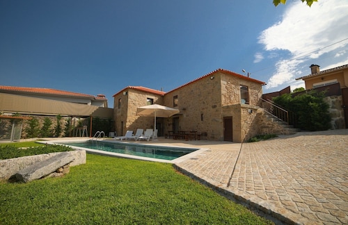 Pet-friendly Vacation Home Villae Carreiro with Pool, A/C, Wi-Fi, Garden & Terrace