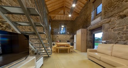 Maison de vacances Villae Carreiro avec piscine, climatisation, Wi-Fi, jardin et terrasse