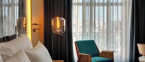 Deluxe Room | In-room safe, blackout drapes, iron/ironing board, WiFi (free)