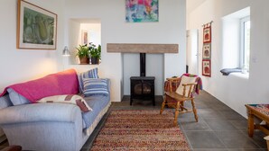 Unclassified image, 4 of 24, button - Shore Cottage, Errislannan (Clifden)