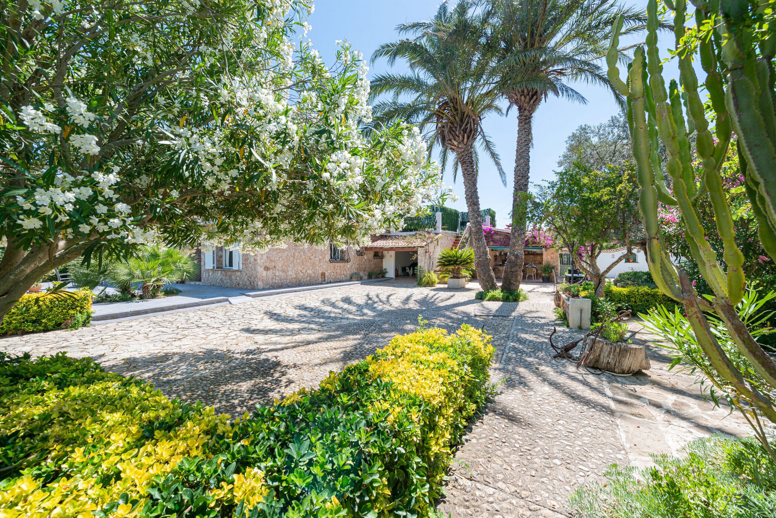Jardines del alojamiento