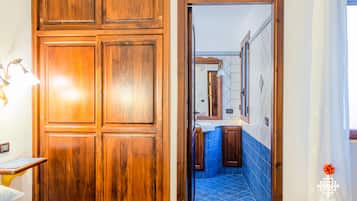 Panoramic Duplex | 3 bedrooms, Egyptian cotton sheets, premium bedding, down comforters